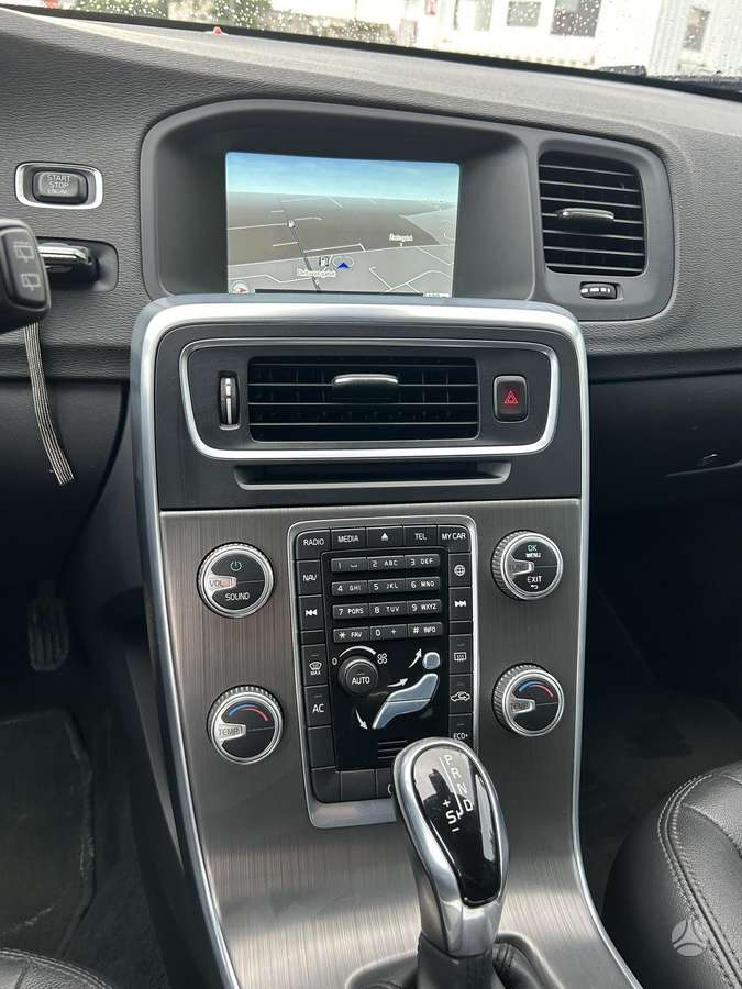 Volvo V60, 2.0 l., wagon