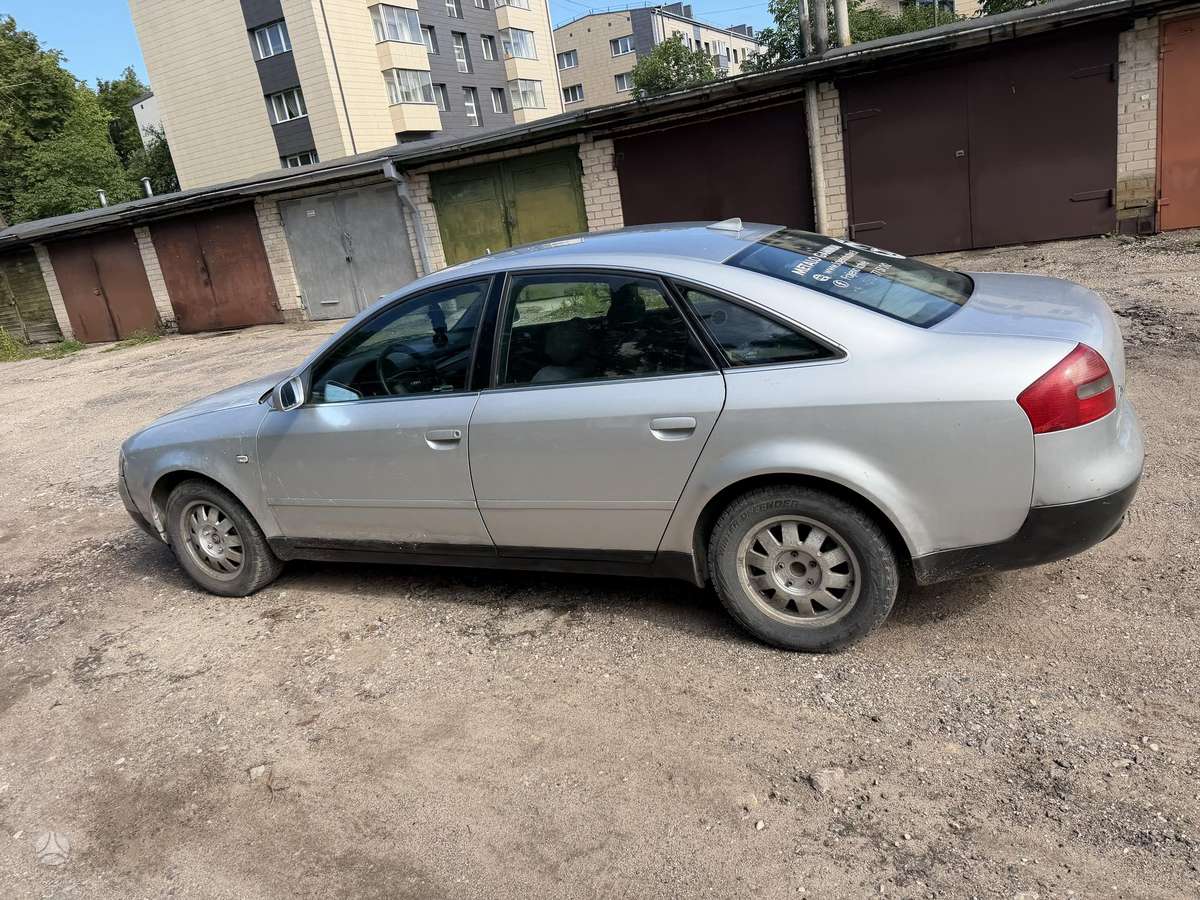 Audi A6, 1.8 l., Седан