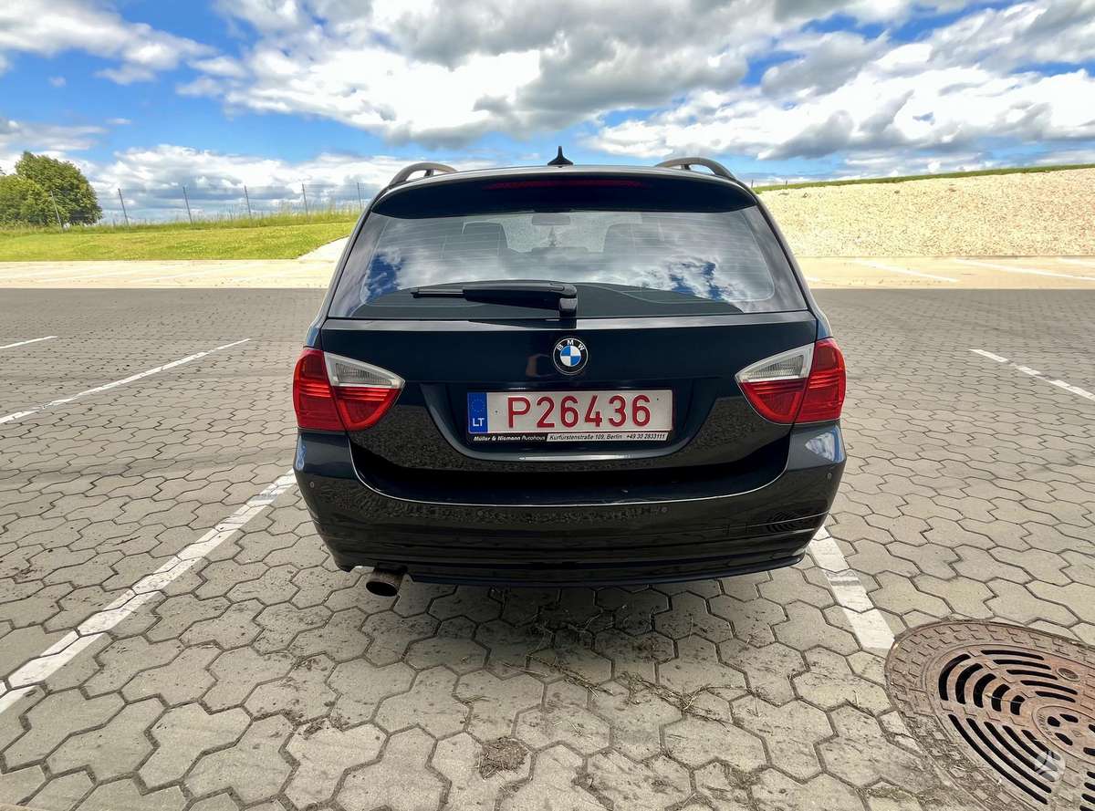 BMW 320, 2.0 l., Универсал