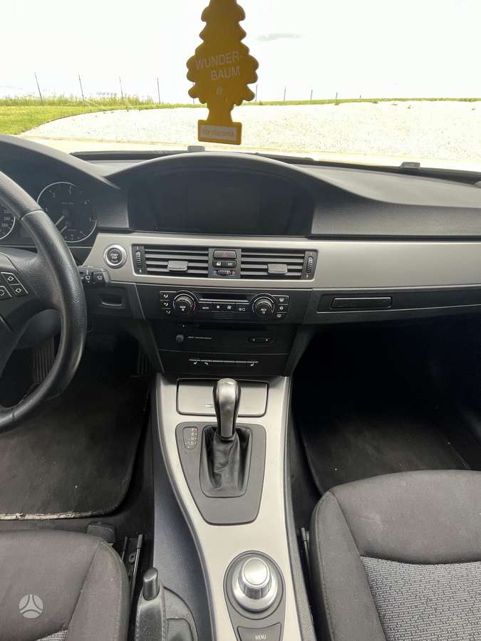 BMW 320, 2.0 l., Универсал