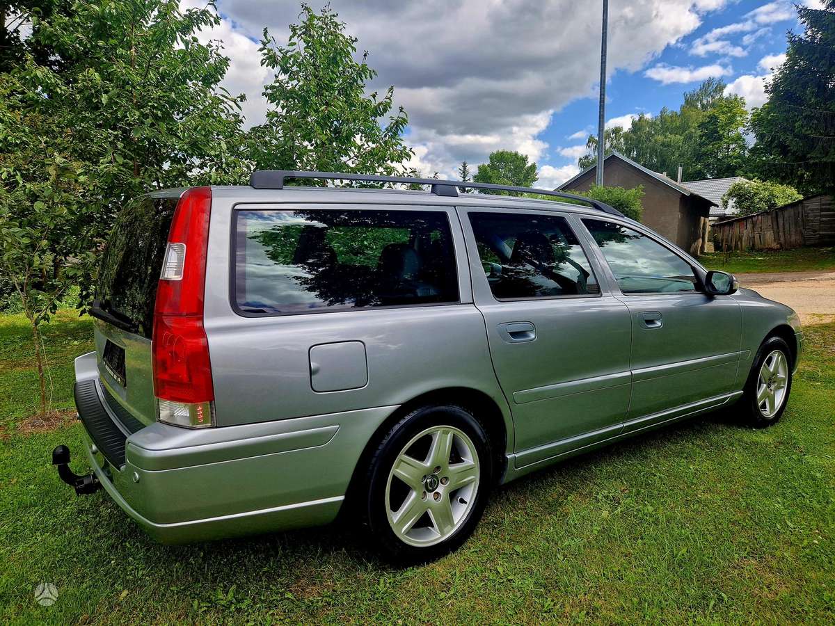 Volvo V70, 2.4 l., Универсал