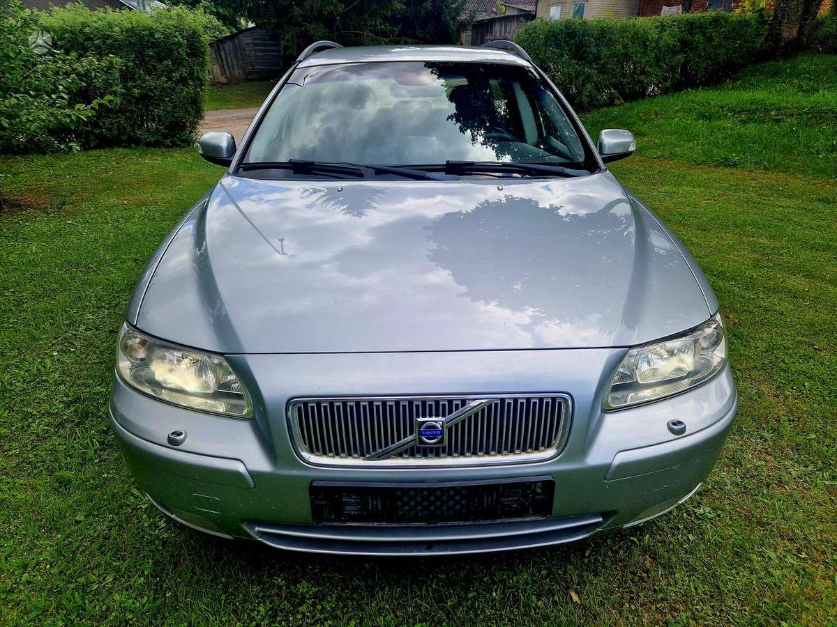 Volvo V70, 2.4 l., wagon