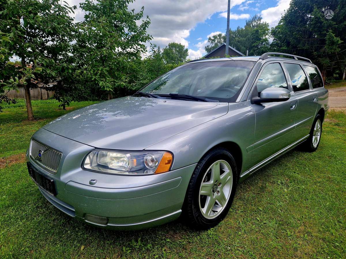 Volvo V70, 2.4 l., universalas