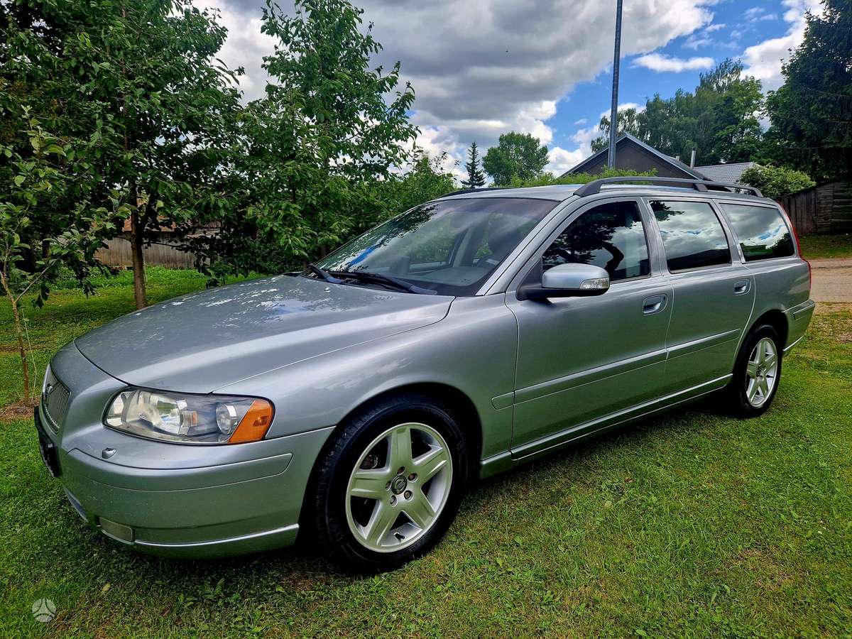 Volvo V70, 2.4 l., wagon