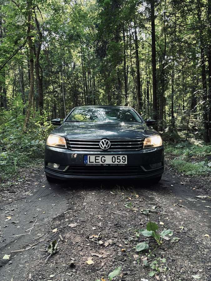 Volkswagen Passat - 5