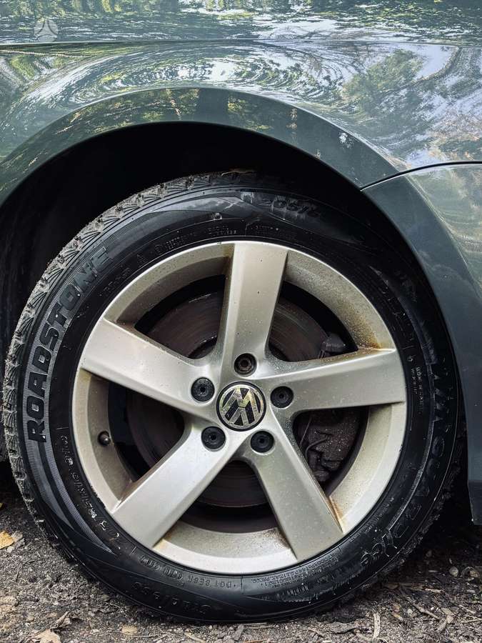 Volkswagen Passat - 7
