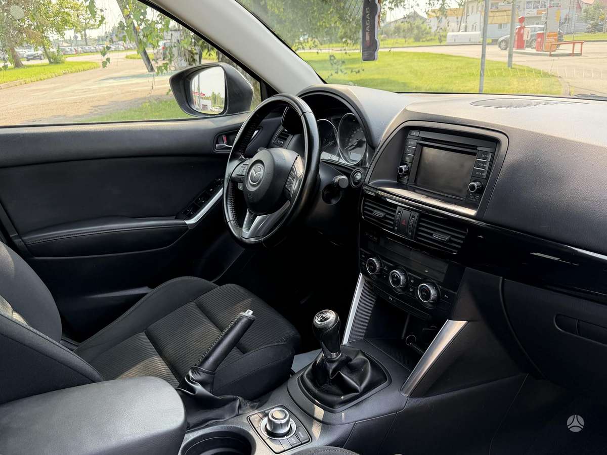 Mazda CX-5, 2.2 l., Внедорожник / Кроссовер