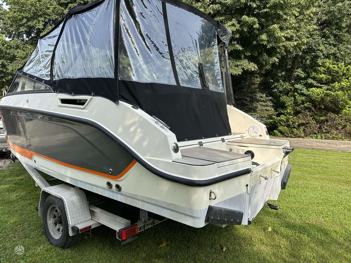 Uttern D65, yachts / cruisers