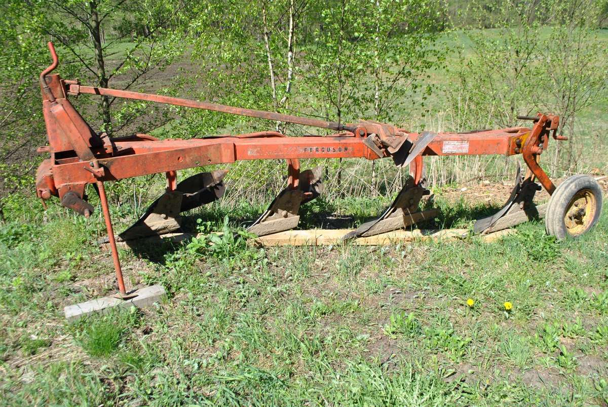 MTZ T-25,T-40,T-16,Dt-75