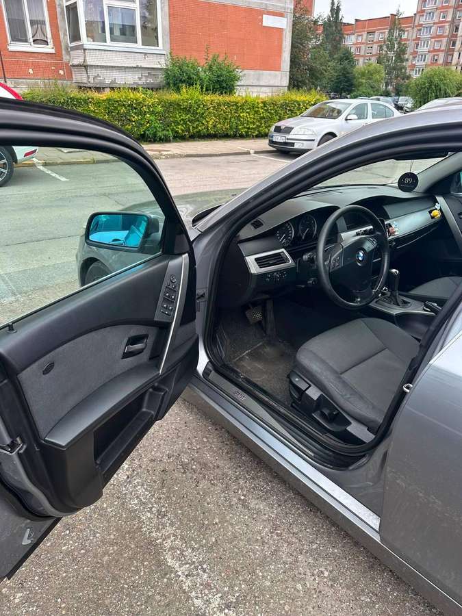BMW 530, 3.0 l., Седан