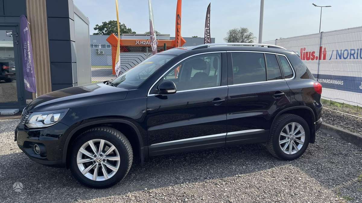 Volkswagen Tiguan - 9