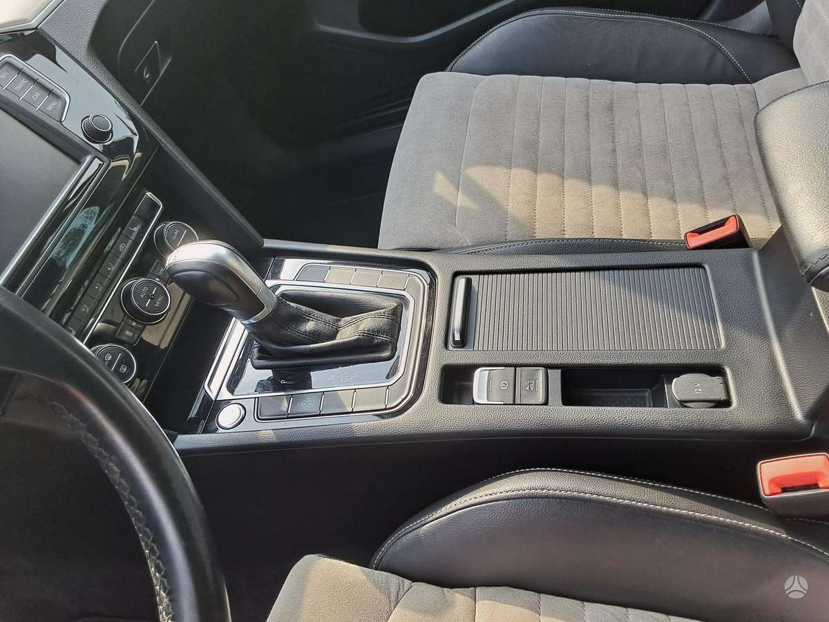 Volkswagen Passat, 2.0 l., Универсал