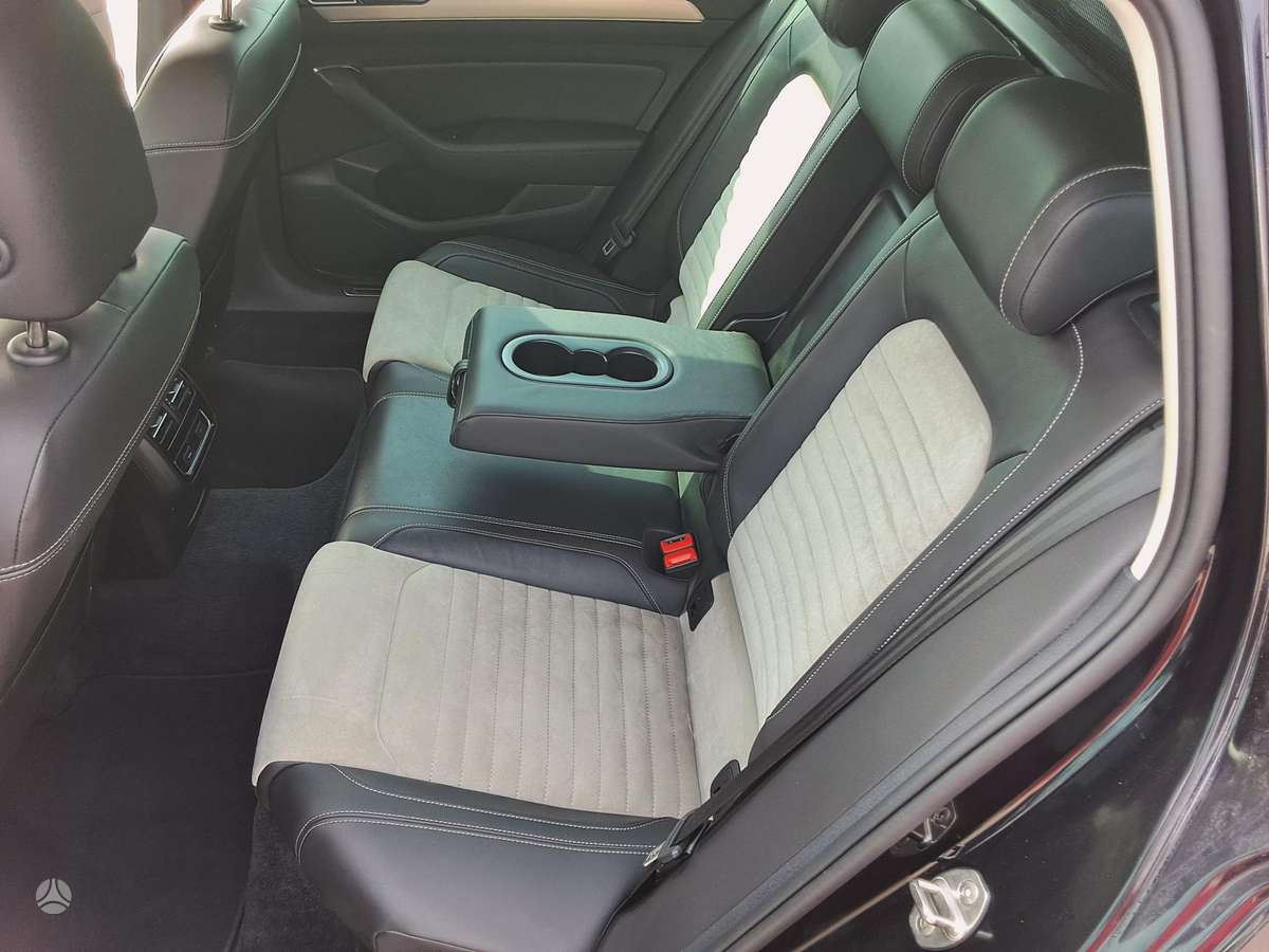 Volkswagen Passat, 2.0 l., Универсал