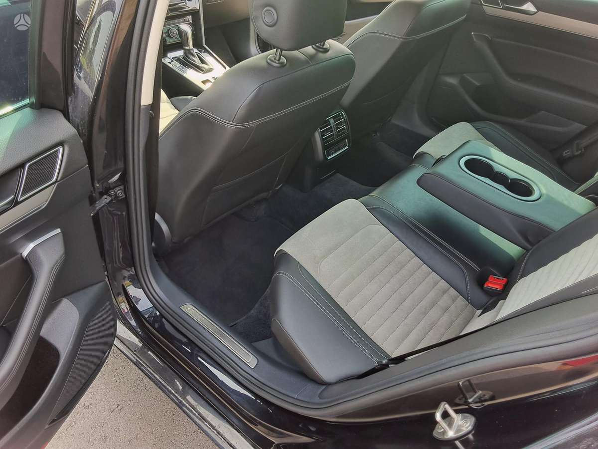 Volkswagen Passat, 2.0 l., Универсал