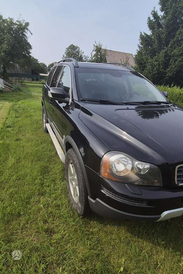 Volvo XC90 - 10