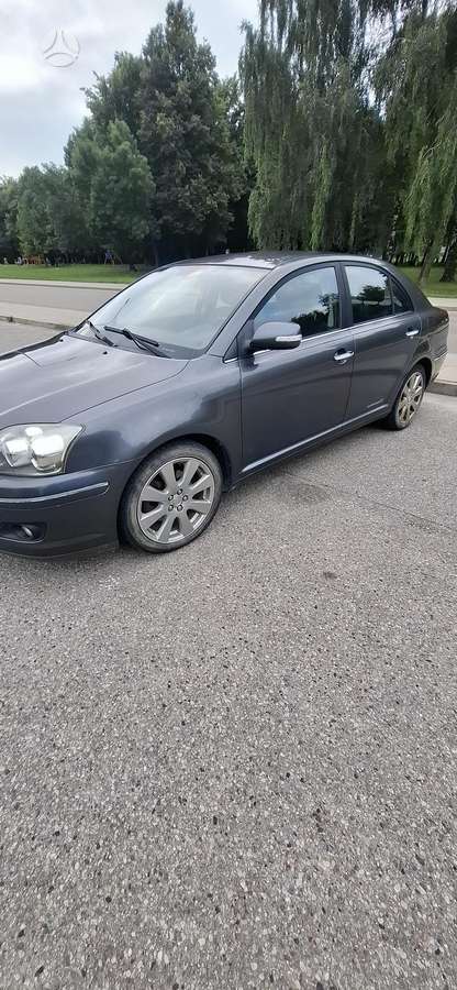 Toyota Avensis - 3