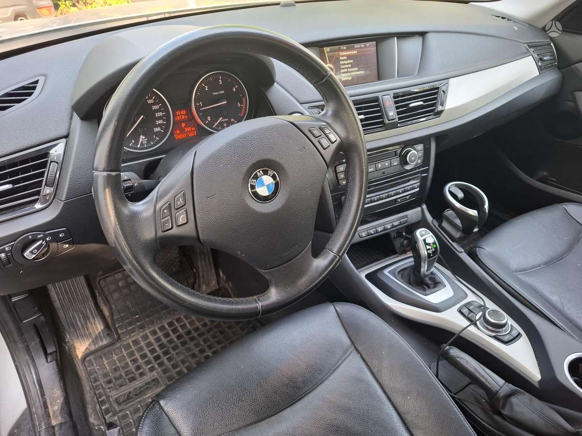 BMW X1, 2.0 l., universalas