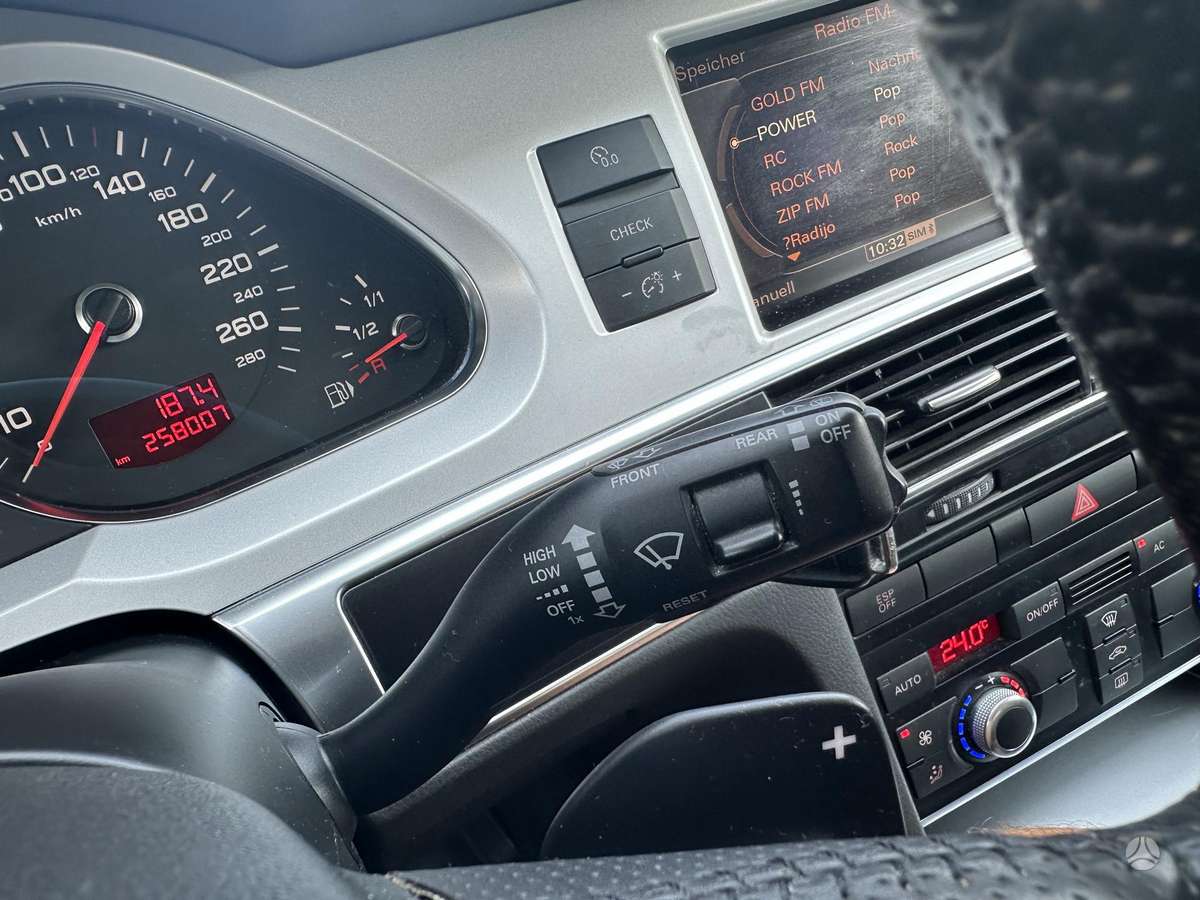 Audi A6, 2.0 l., universalas
