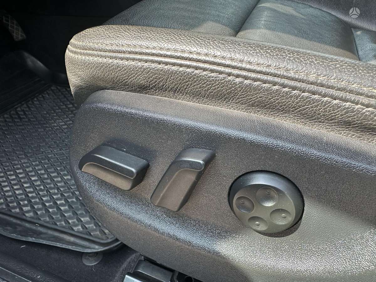 Audi A6, 2.0 l., universalas