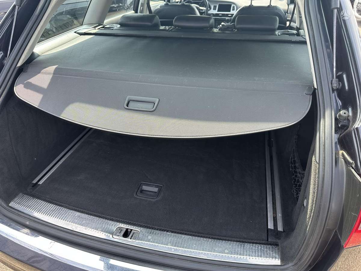 Audi A6, 2.0 l., universalas