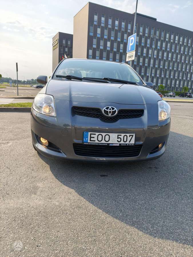 Toyota Auris, 2.0 l., hatchback