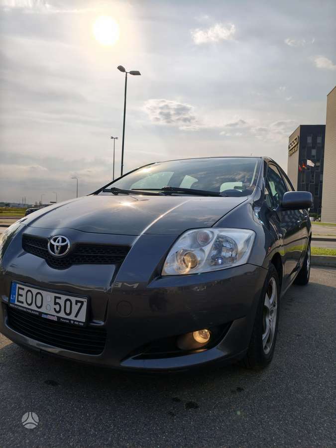 Toyota Auris, 2.0 l., Хэтчбек