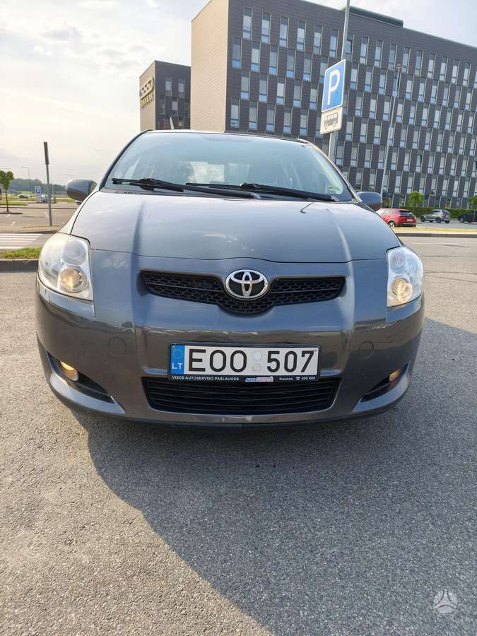 Toyota Auris, 2.0 l., hatchback