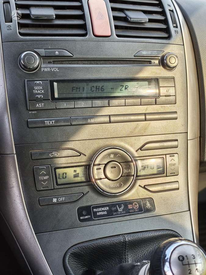 Toyota Auris, 2.0 l., hatchback