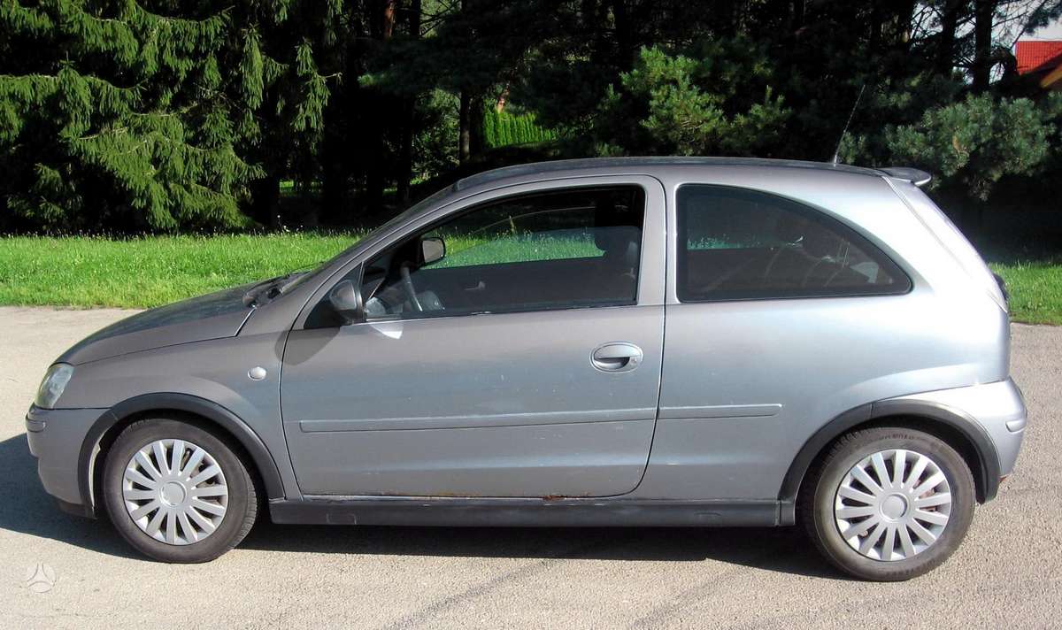 Opel Corsa, 1.2 l., Хэтчбек