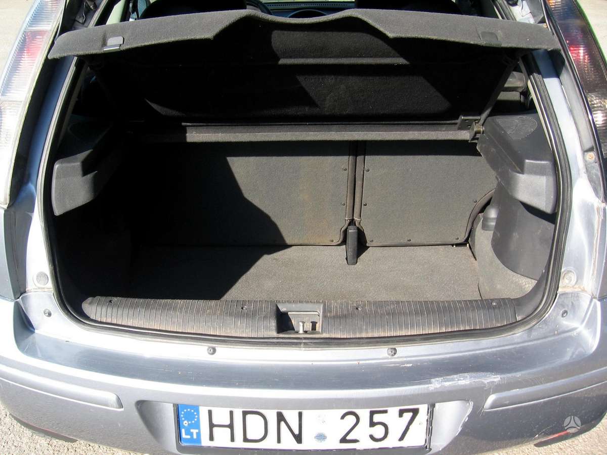 Opel Corsa, 1.2 l., hatchback