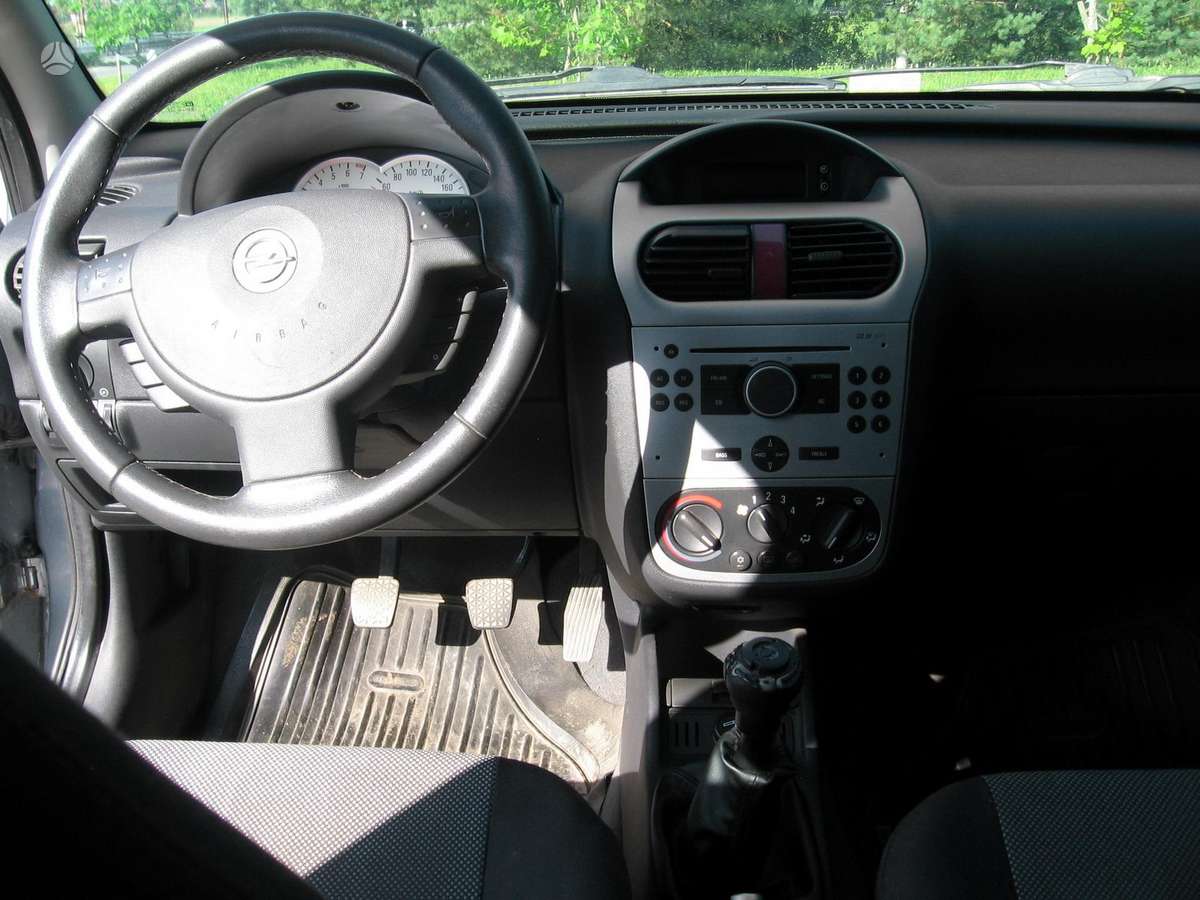 Opel Corsa, 1.2 l., hatchback