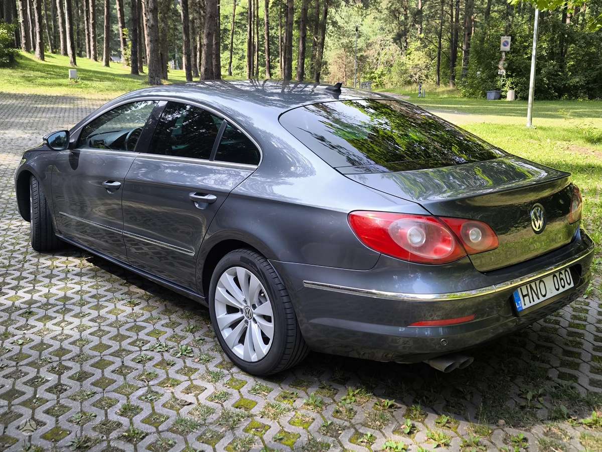 Volkswagen Passat CC - 4