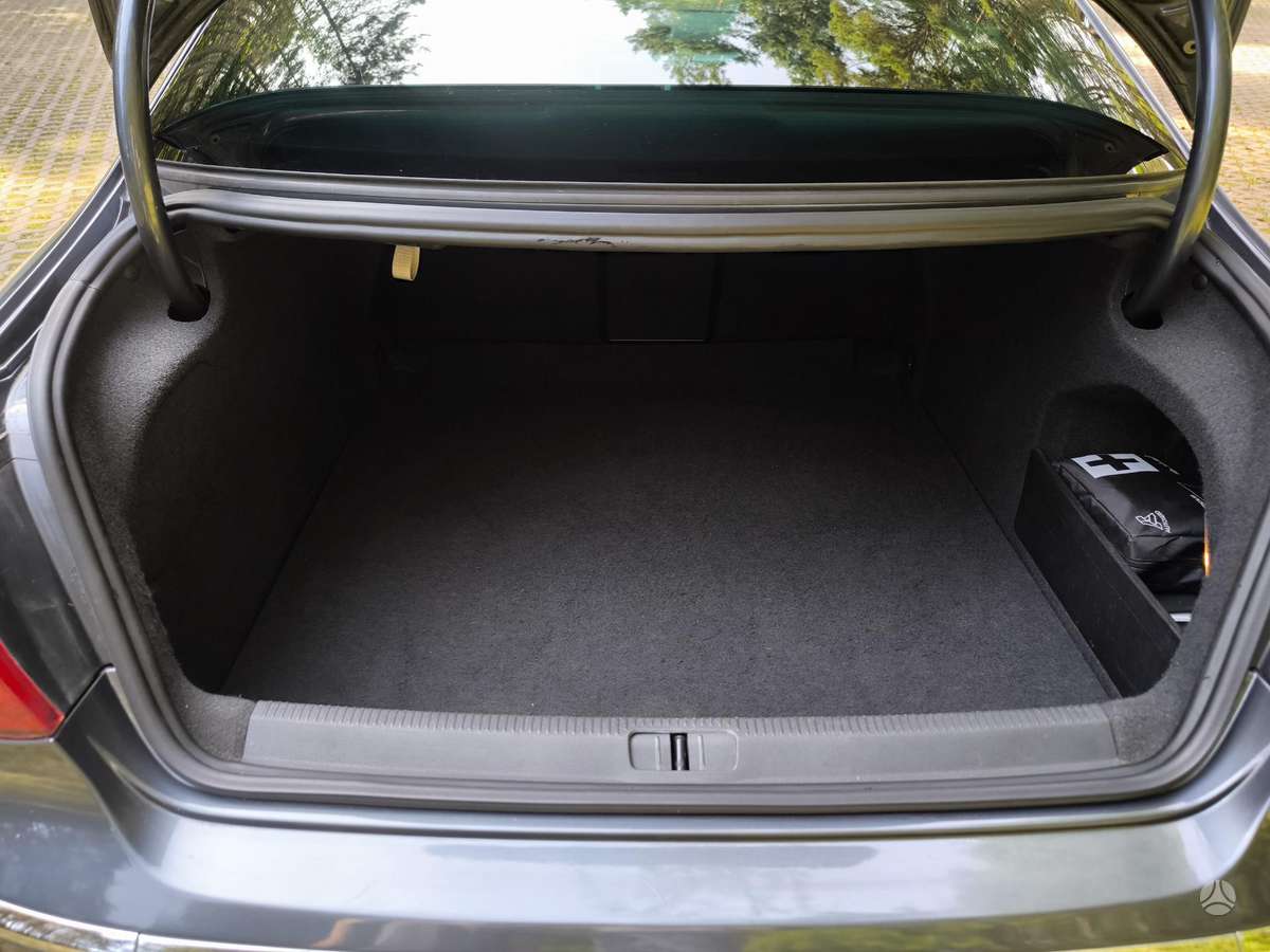 Volkswagen Passat CC - 9