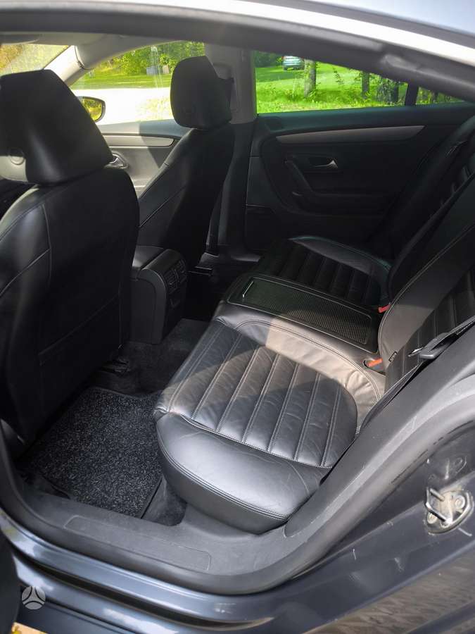 Volkswagen Passat CC - 10