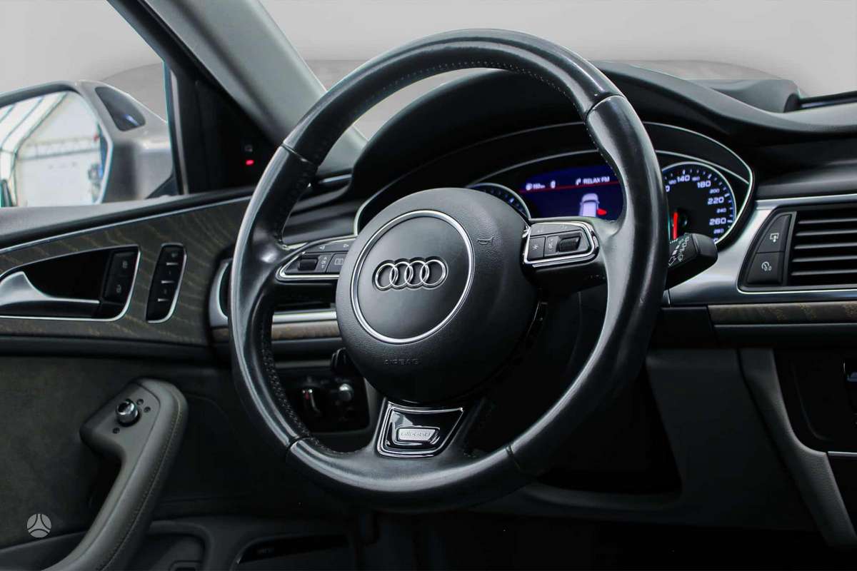 Audi A6 allroad, 3.0 l., Универсал