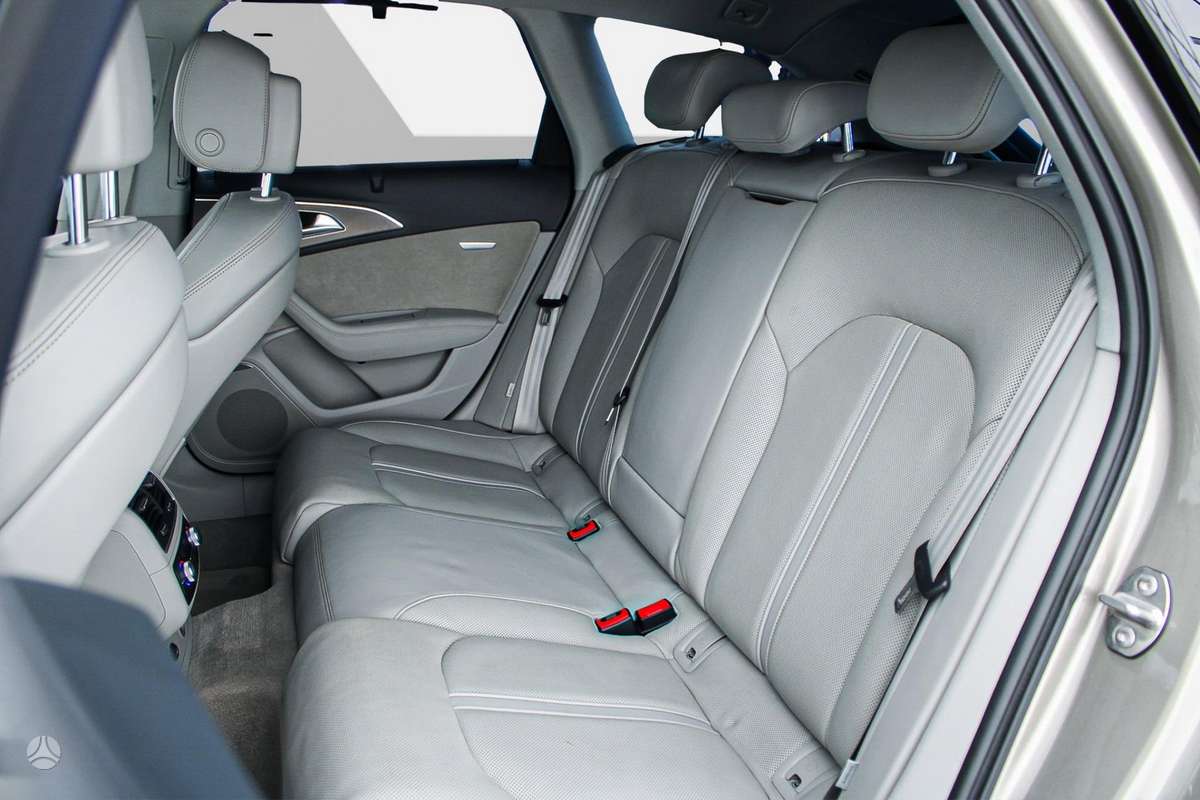 Audi A6 allroad, 3.0 l., Универсал