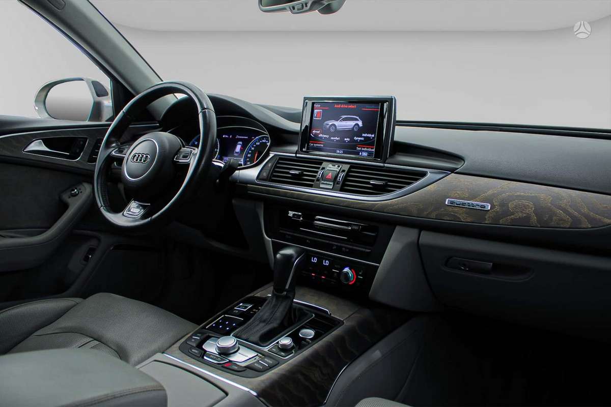 Audi A6 allroad, 3.0 l., Универсал
