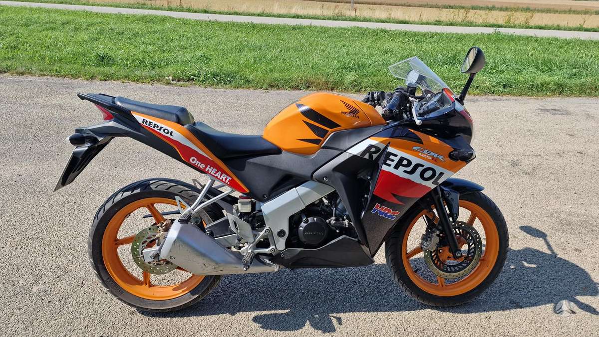 Honda CBR 125cc, спортбайки / superbikes