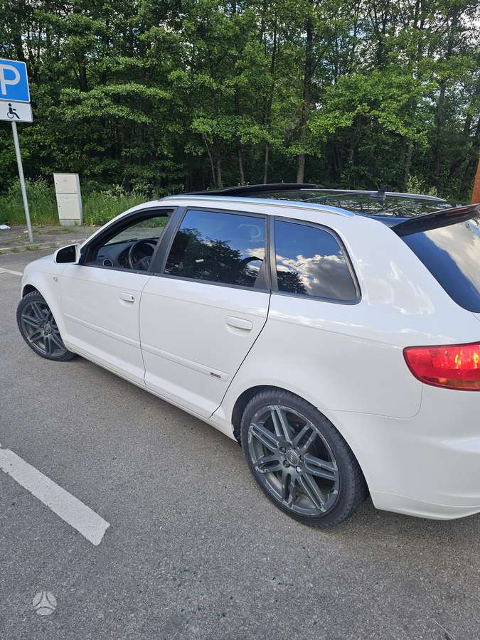 Audi A3, 2.0 l., Хэтчбек