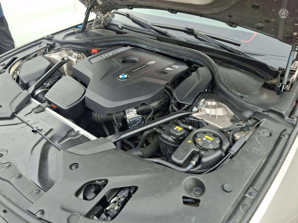 BMW 530, 2.0 l., Седан