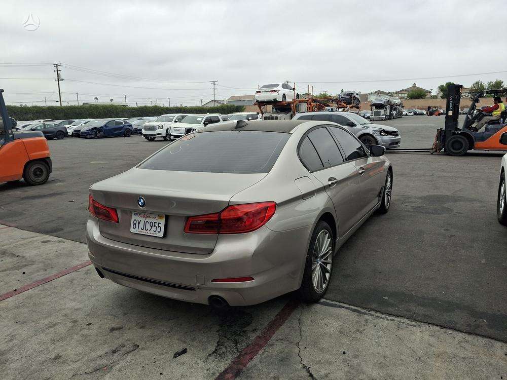 BMW 530, 2.0 l., Седан