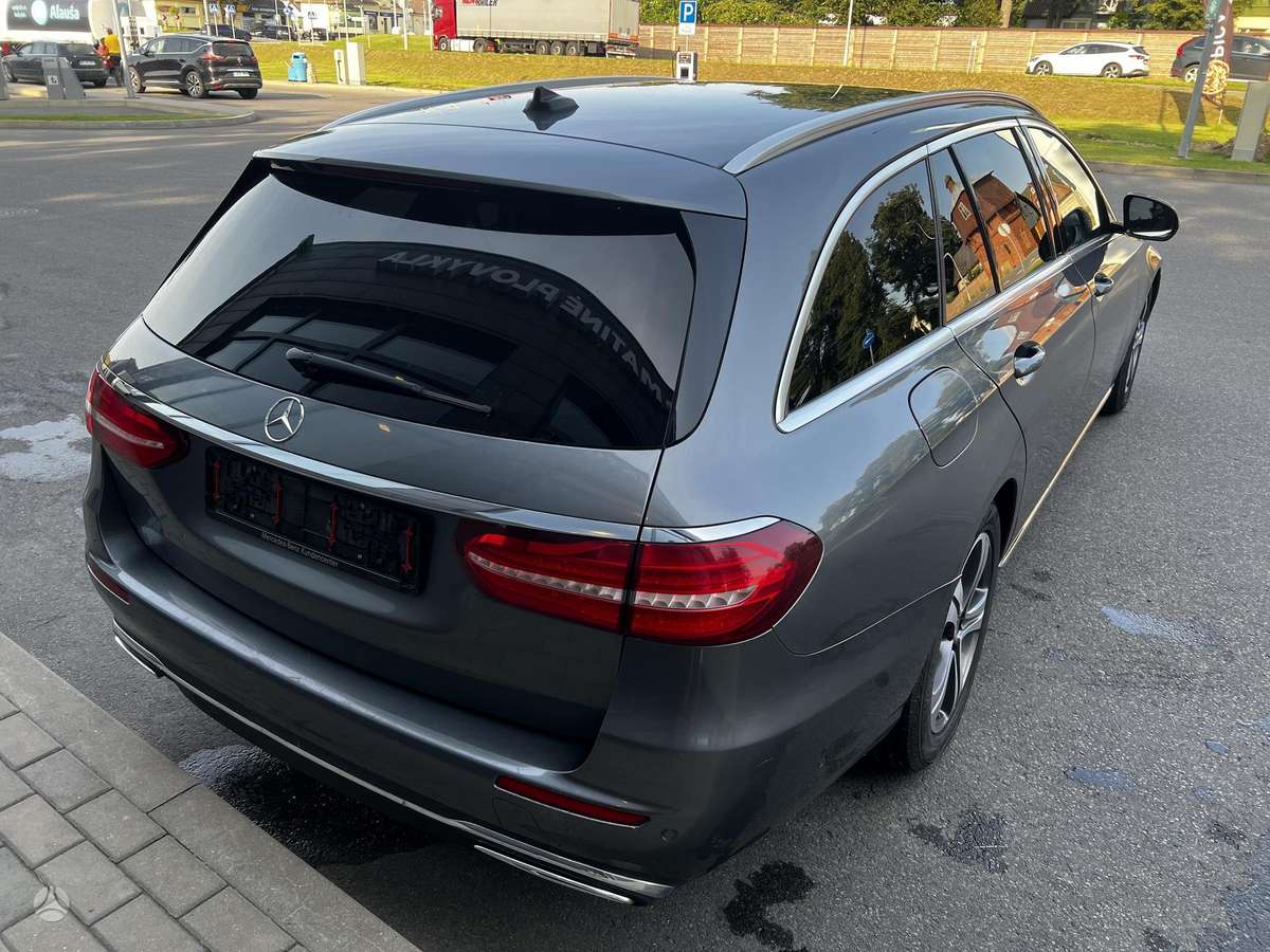 Mercedes-Benz E200, 2.0 l., Универсал
