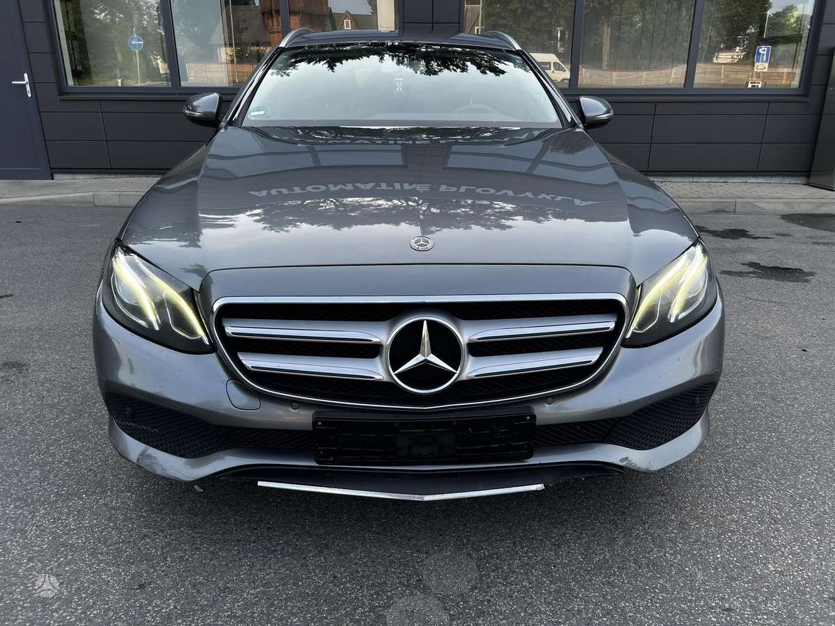 Mercedes-Benz E200, 2.0 l., Универсал