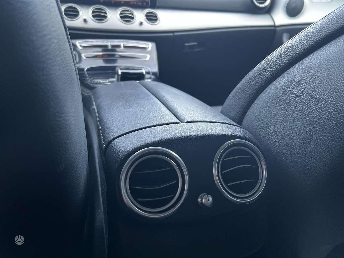 Mercedes-Benz E200, 2.0 l., Универсал