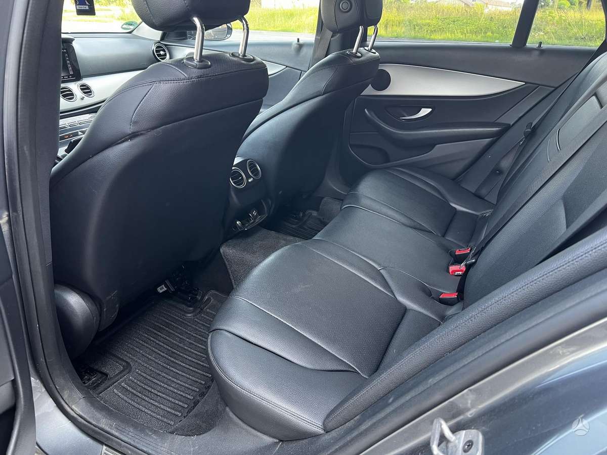 Mercedes-Benz E200, 2.0 l., Универсал
