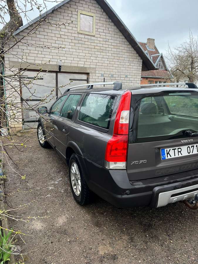 Volvo XC70, 2.4 l., Универсал