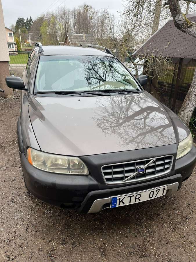Volvo XC70 - 3