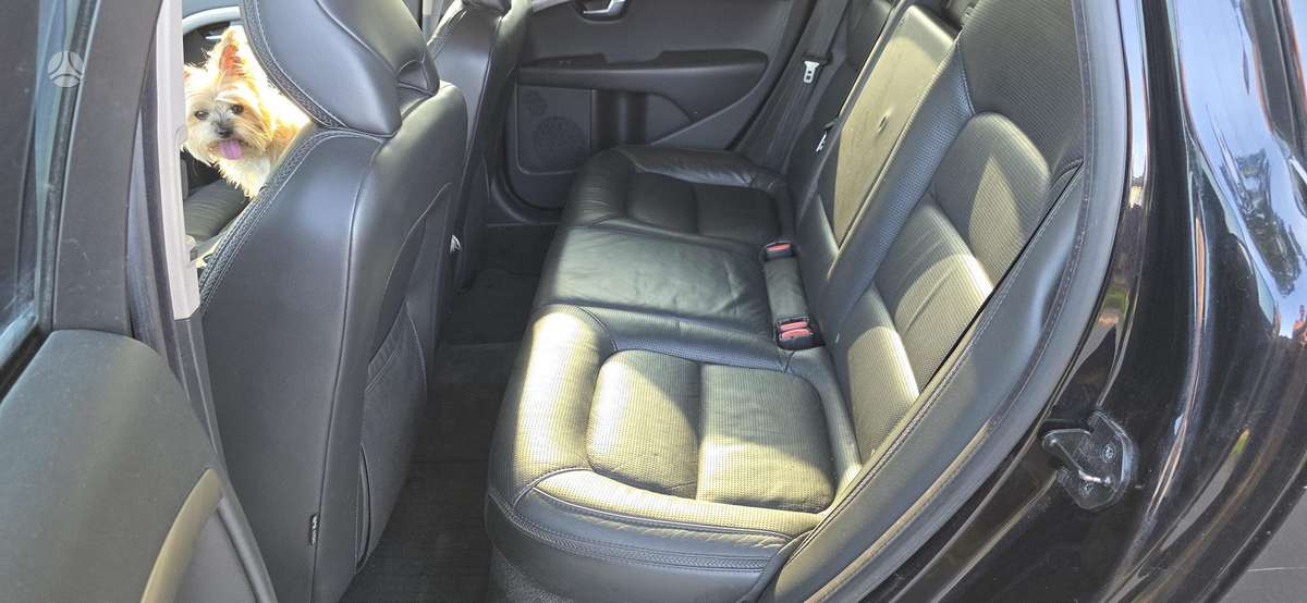 Volvo XC70, 2.4 l., Универсал