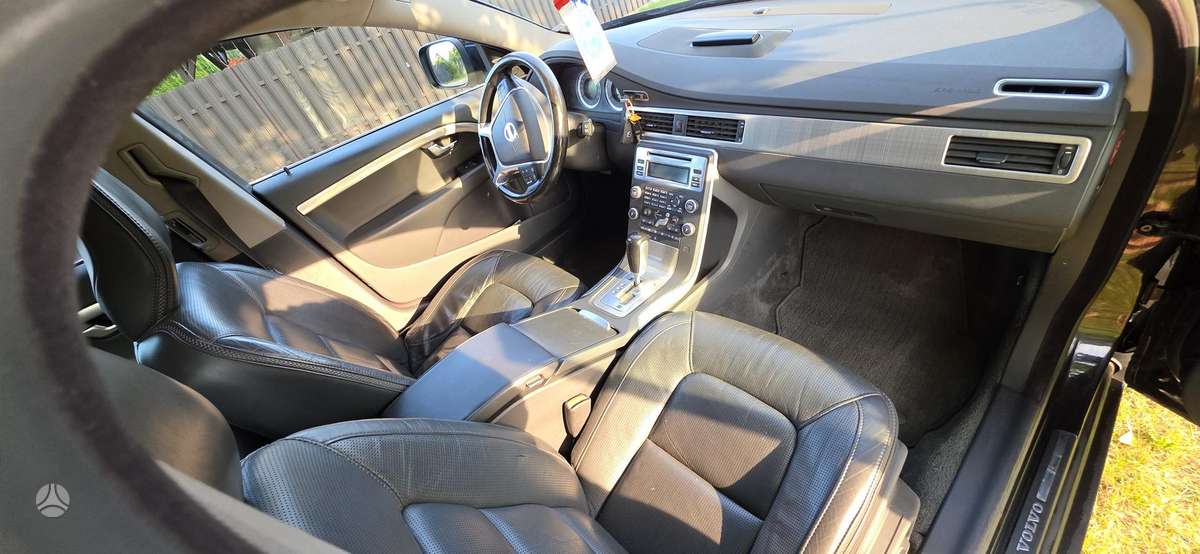 Volvo XC70, 2.4 l., Универсал