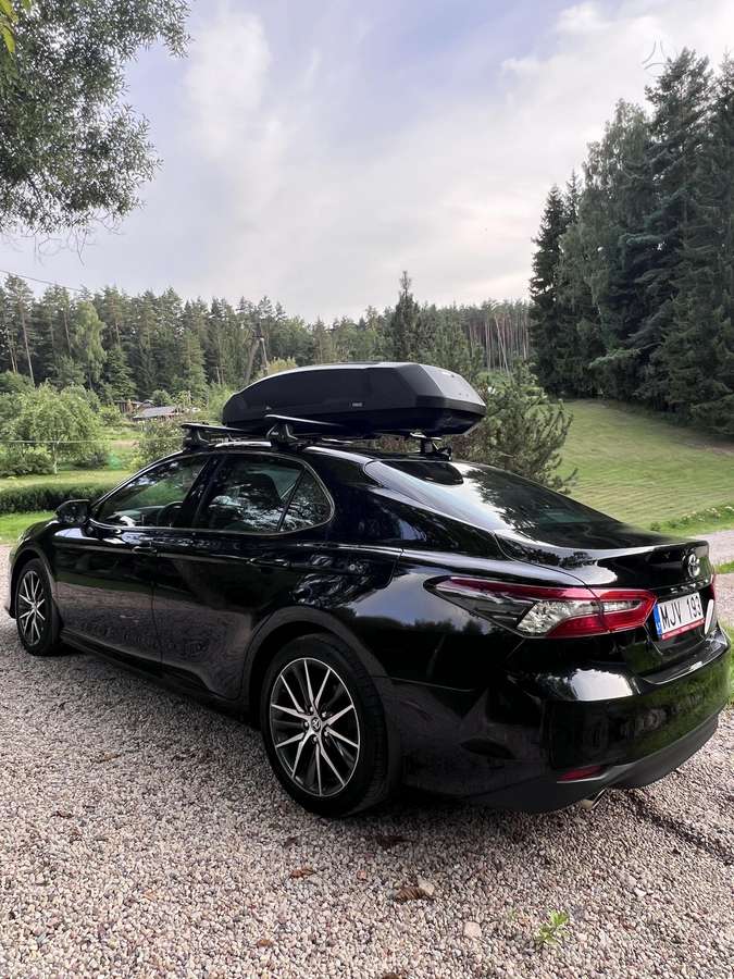 Toyota Camry - 3